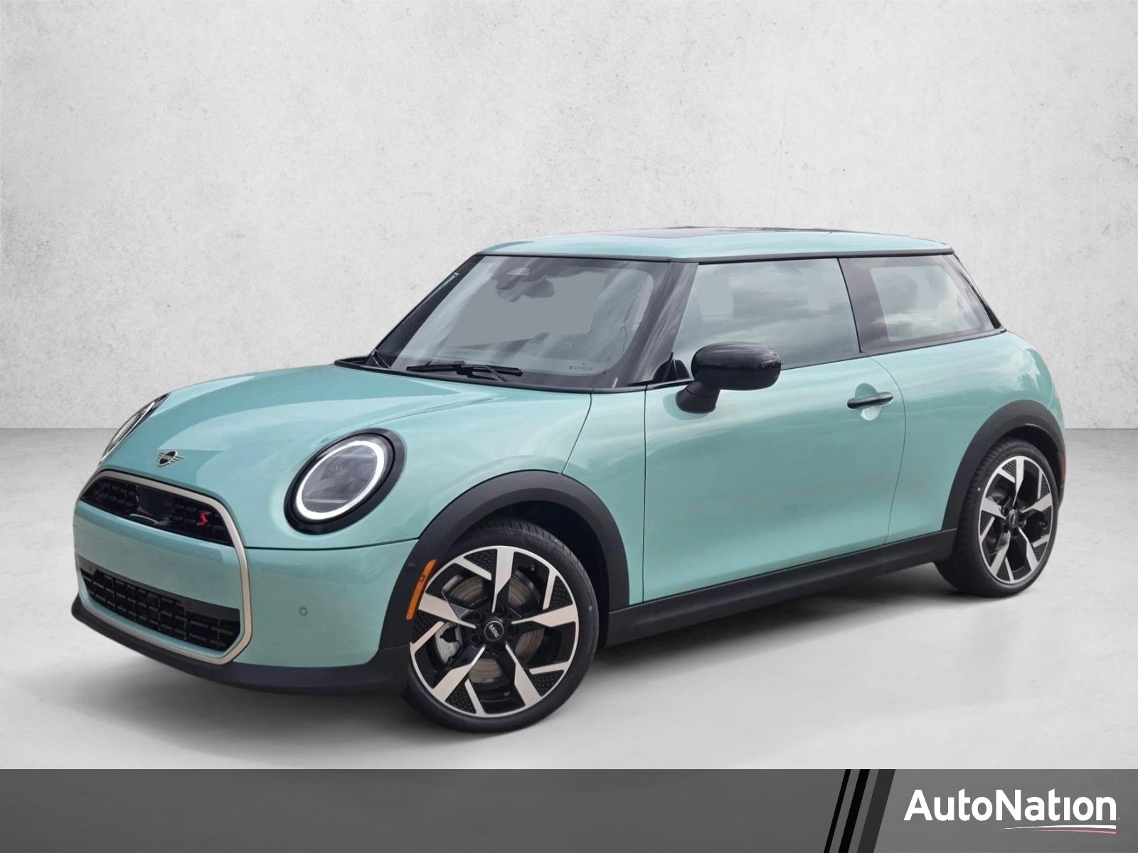2026 MINI Hardtop Cooper S Signature's photo
