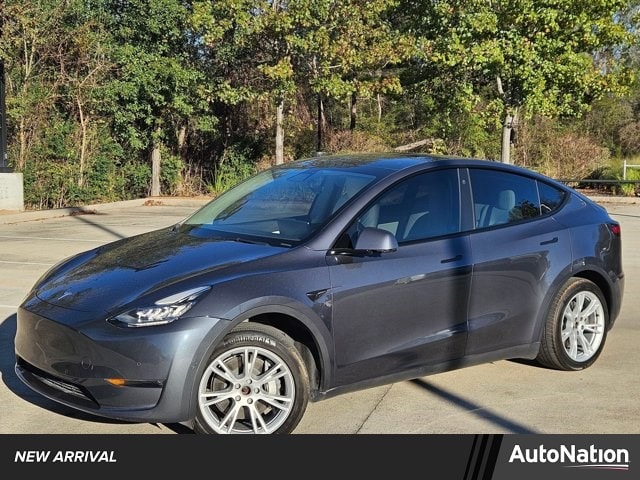 2022 Tesla Model Y Long Range's photo