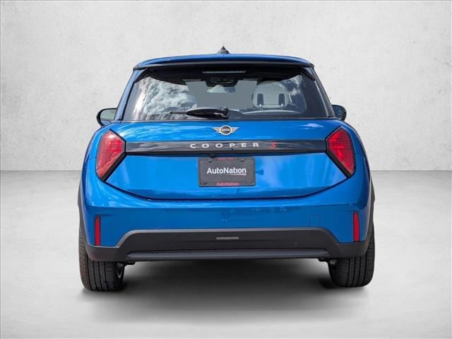 2025 MINI Hardtop 2 Door S - Photo 8