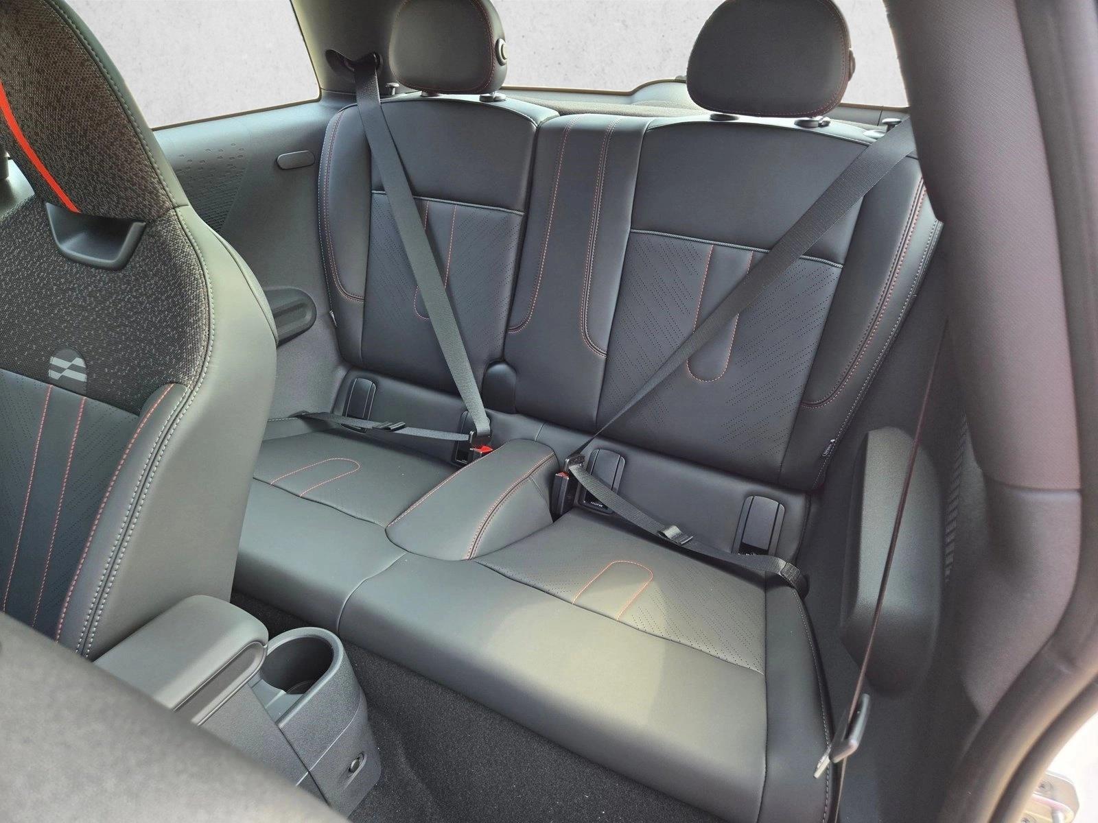 2026 MINI Hardtop 2 Door S - Photo 9