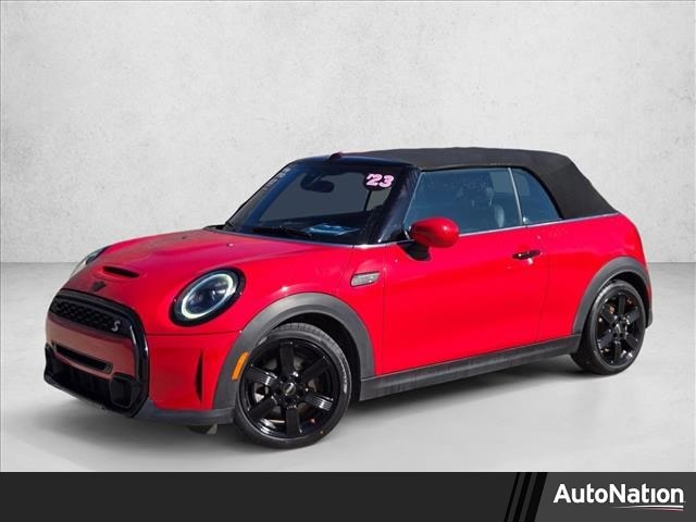 2023 MINI Convertible S's photo