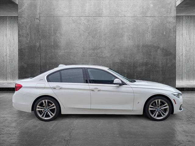 2018 Bmw 330e Sedan photo 4