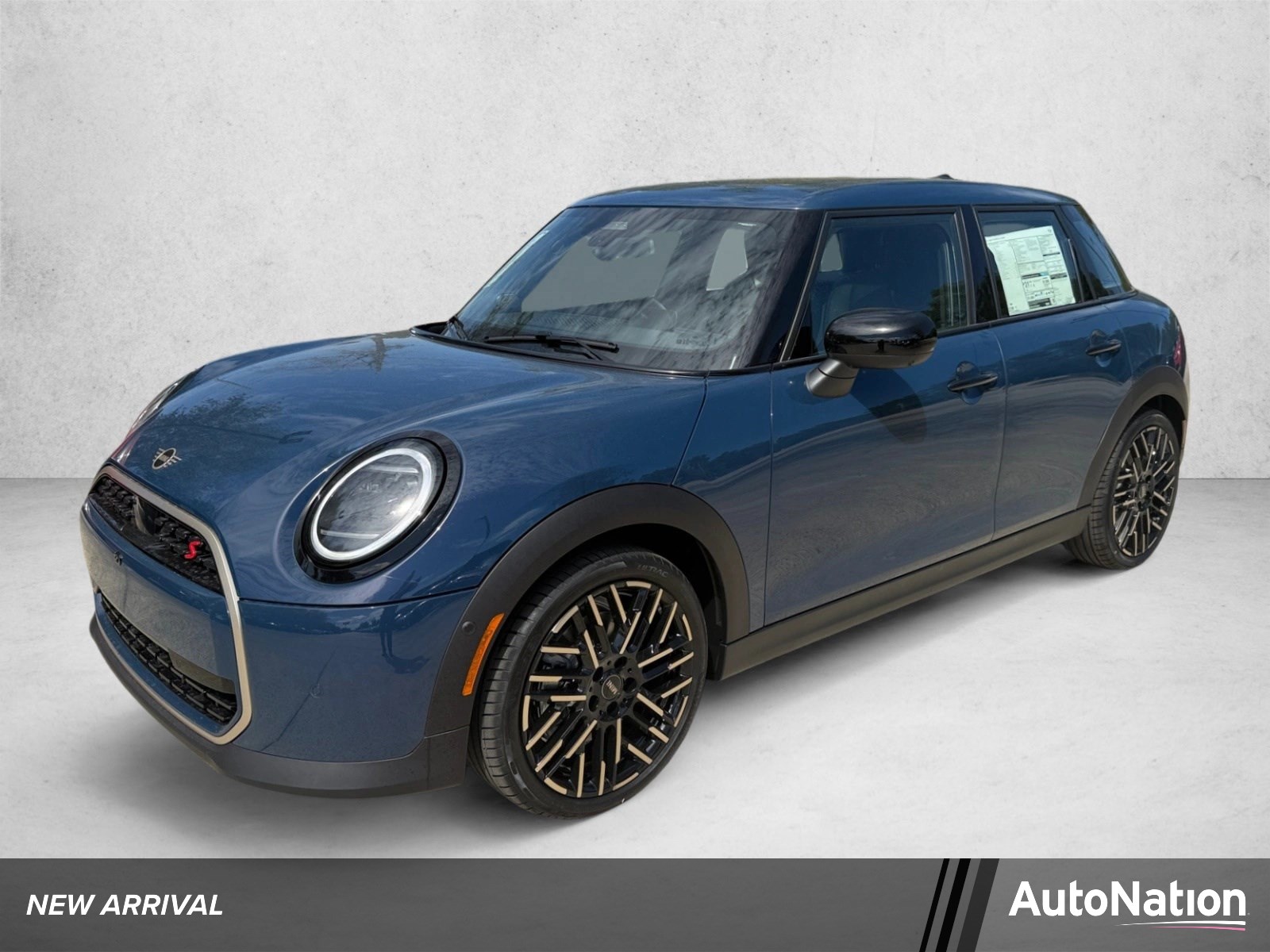 2027 MINI Hardtop 4 Door S