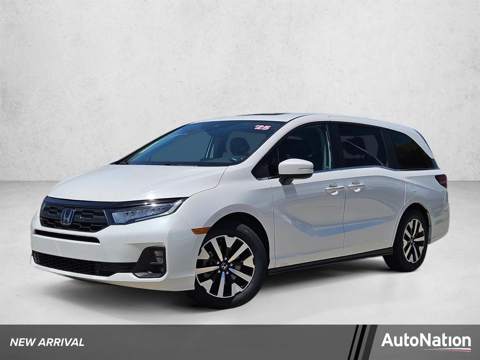 Used 2025 Honda Odyssey EX-L Mini-van Passenger