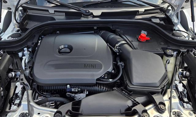 2026 MINI Hardtop 2 Door S - Photo 17