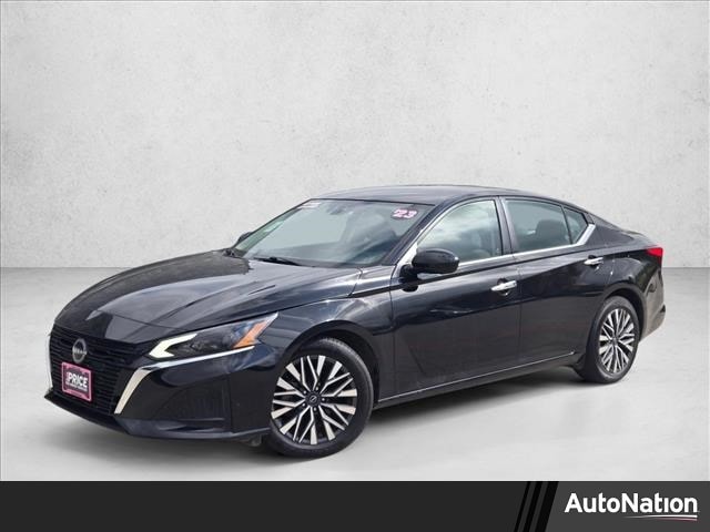 2023 Nissan Altima SV