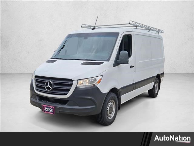 2019 Mercedes-Benz Sprinter Crew Van Base's photo
