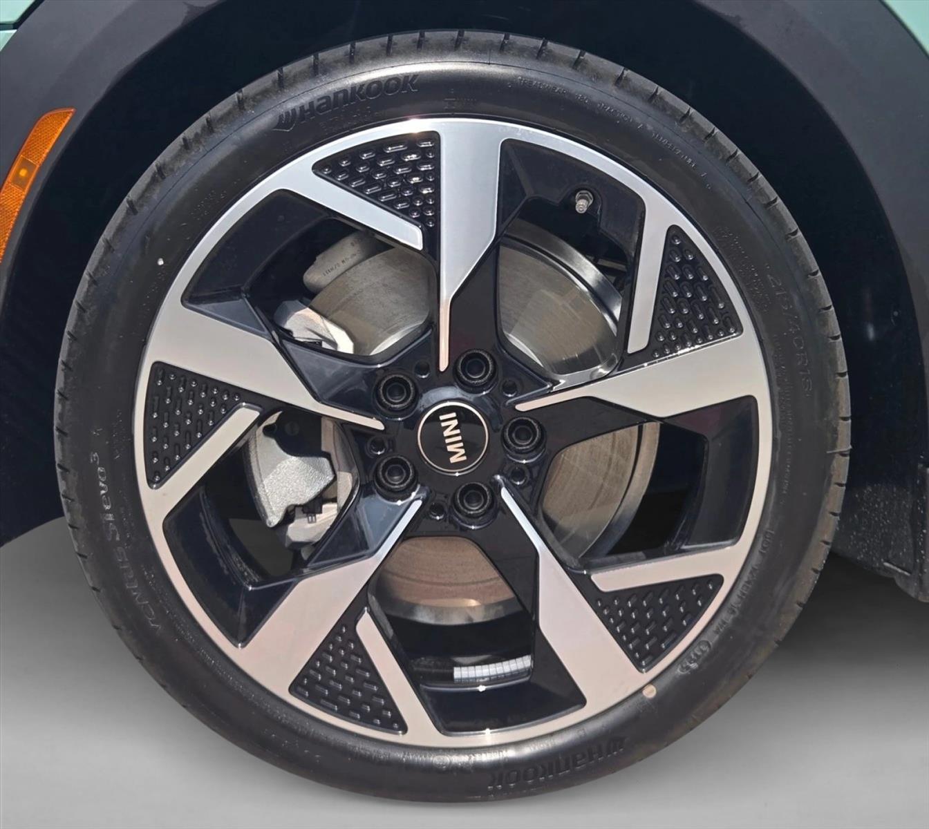 2026 MINI Convertible S - Photo 19