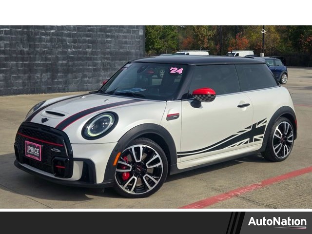 2024 MINI Hardtop 2 Door John Cooper Works's photo