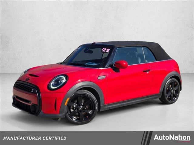 2023 MINI Convertible S's photo