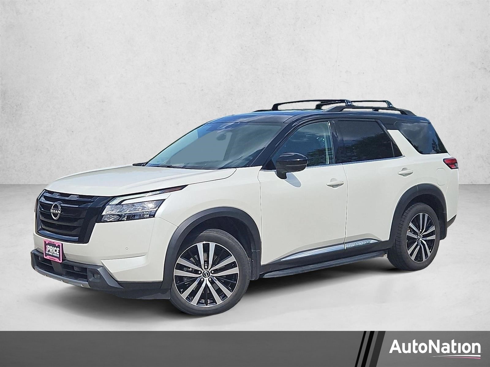 Used 2024 Nissan Pathfinder Platinum