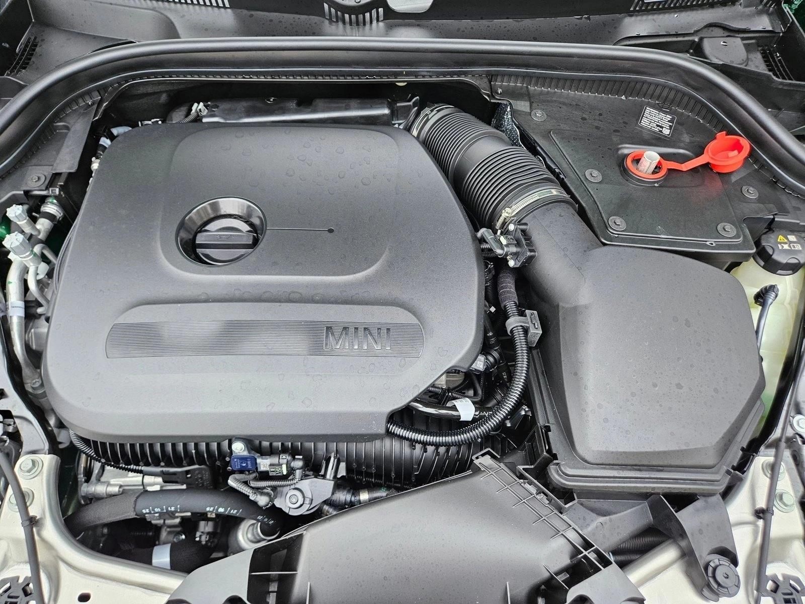 2026 MINI Hardtop 2 Door - Photo 18