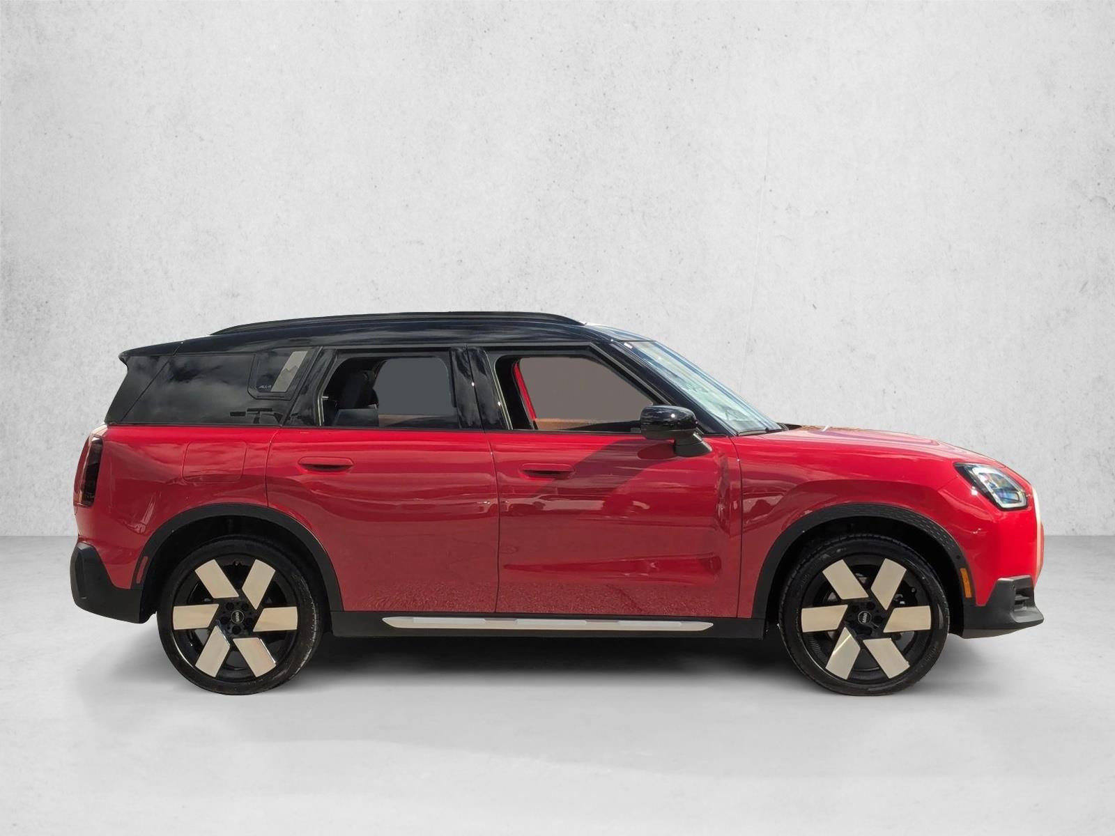 2025 Mini Countryman ALL4 S photo 3