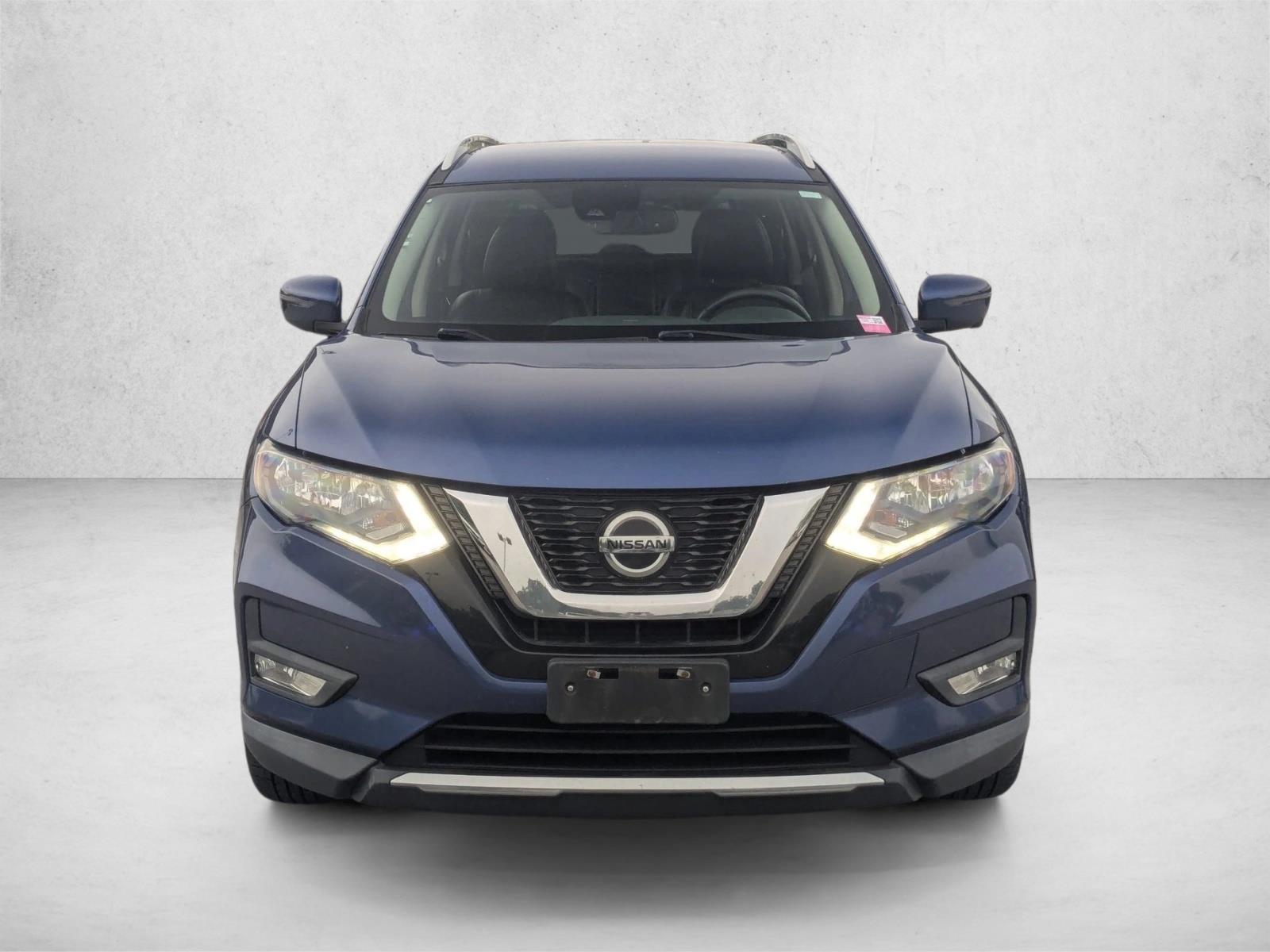 2018 Nissan Rogue SL photo 2