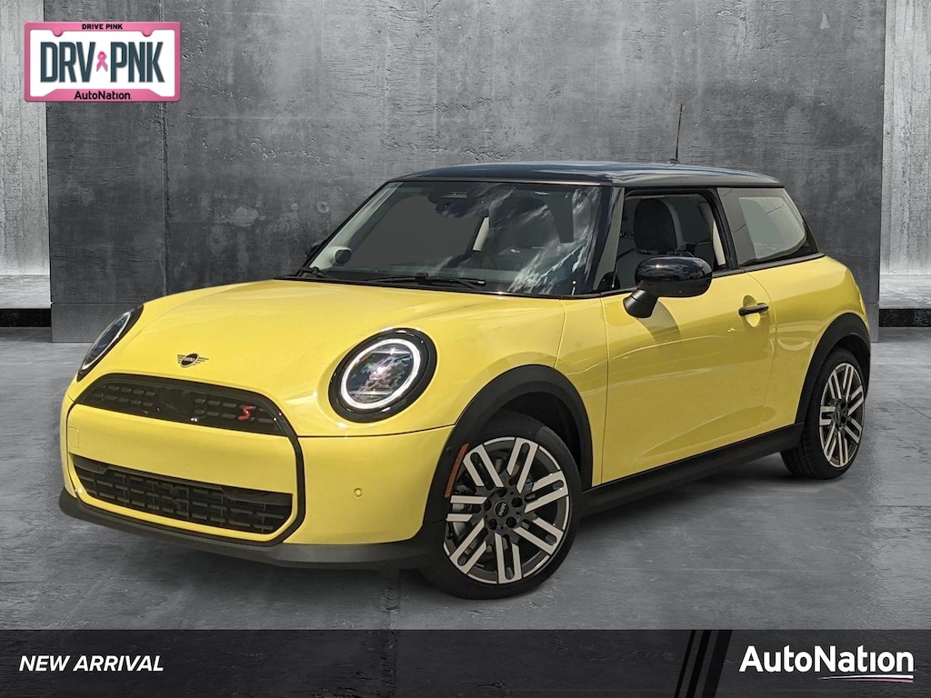 Used 2025 MINI Hardtop 2 Door For Sale at Land Rover Bethesda VIN WMW23GD07S2W14681