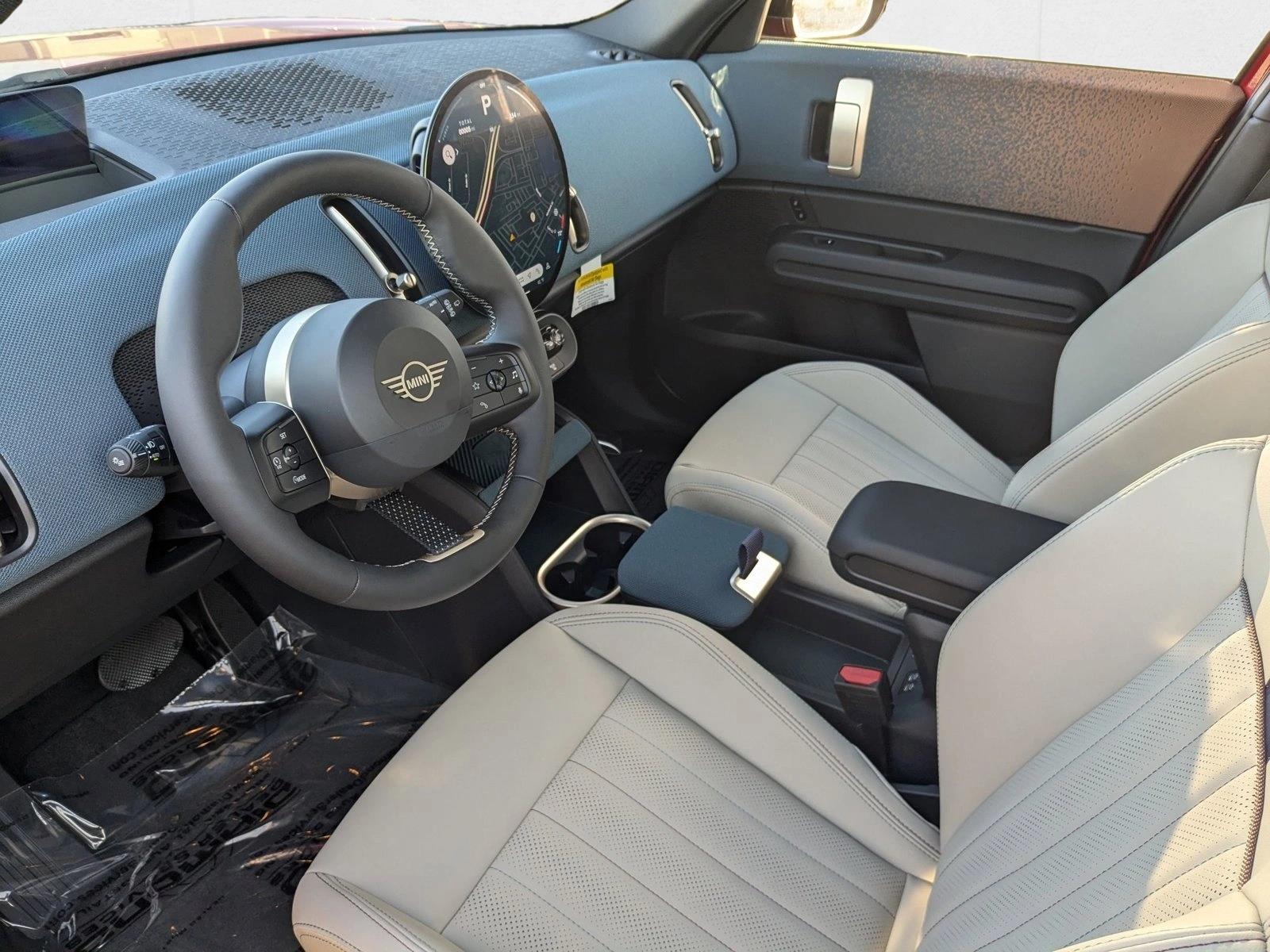2025 Mini Countryman ALL4 SE photo 3