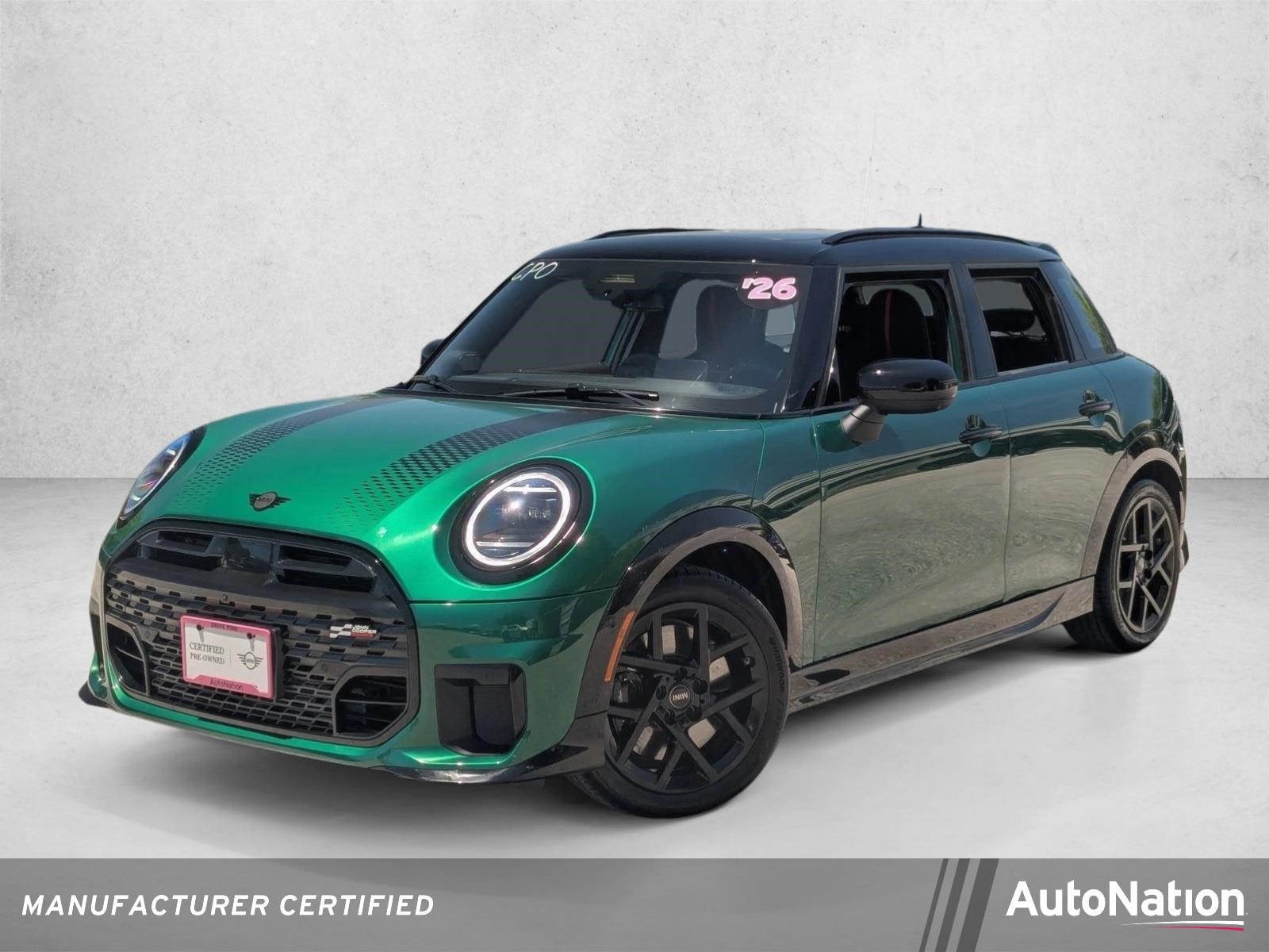 2026 MINI Hardtop Cooper S Signature's photo