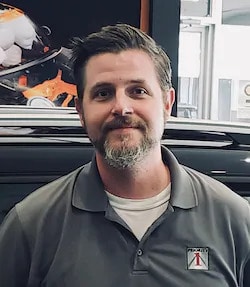 Staff member Michael Edwards from ID_22623d64fb0a