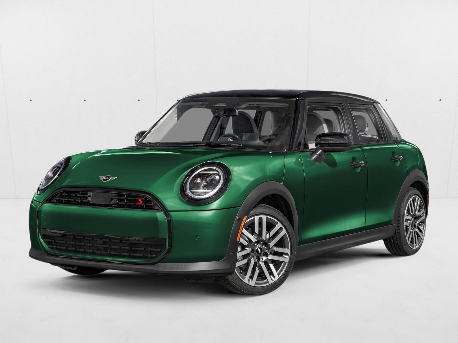 2026 MINI Hardtop 4 Door S's photo