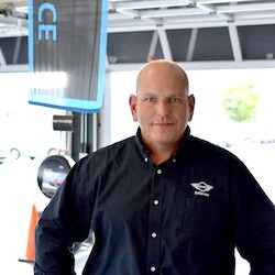 Staff member Allen Rolocut from ID_22623d64fb0a