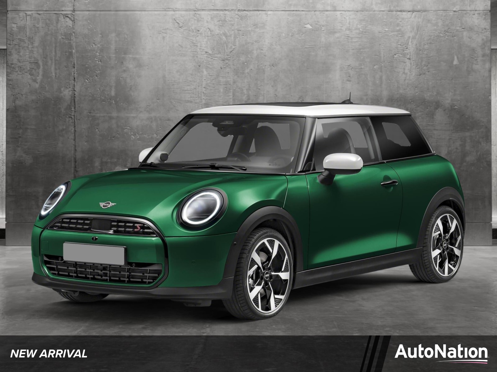 2025 MINI Hardtop 2 Door S's photo