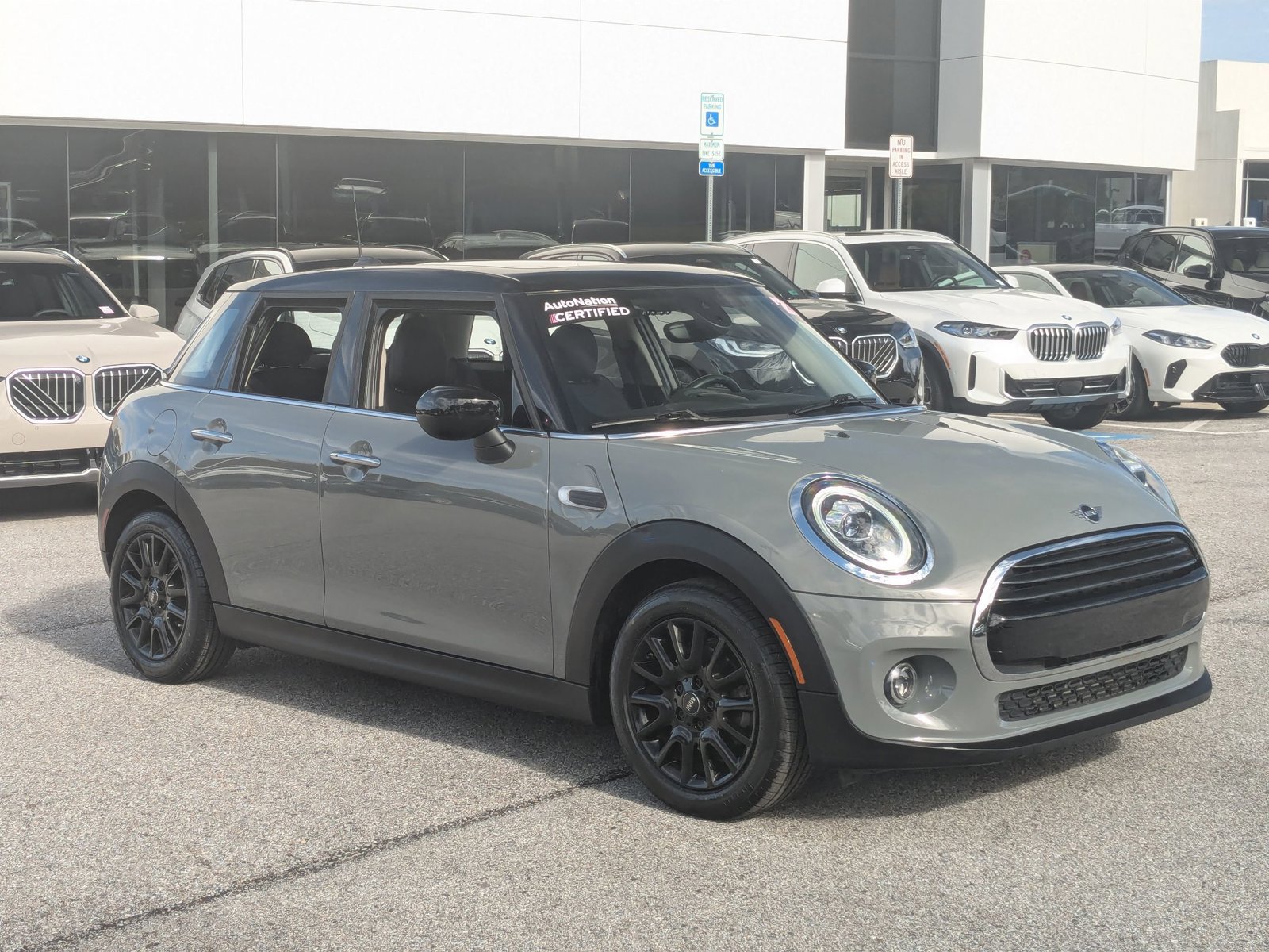 2021 Mini Cooper 4 Door Hardtop photo 3