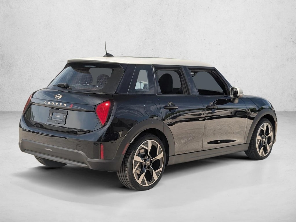 New 2026 MINI Hardtop 4 Door Cooper S Hatchback
