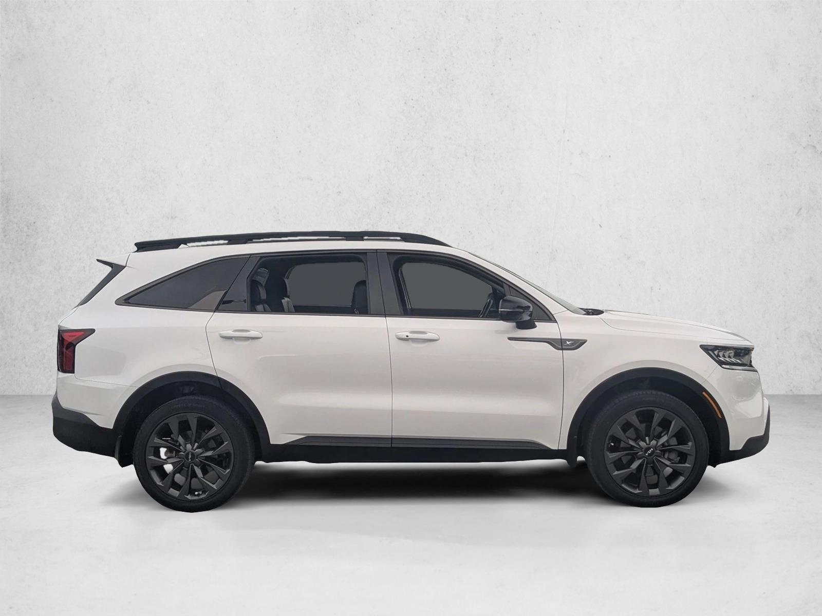 2022 Kia Sorento X-Line EX photo 3