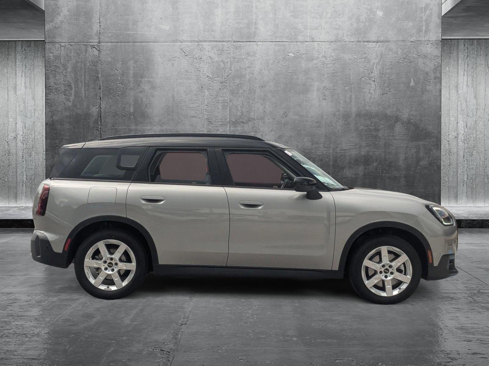 2025 Mini Countryman ALL4 S photo 4
