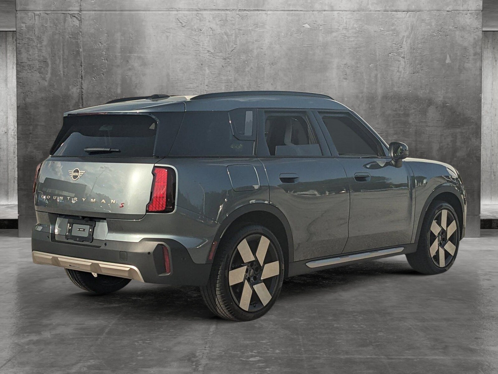2025 Mini Countryman ALL4 S photo 2