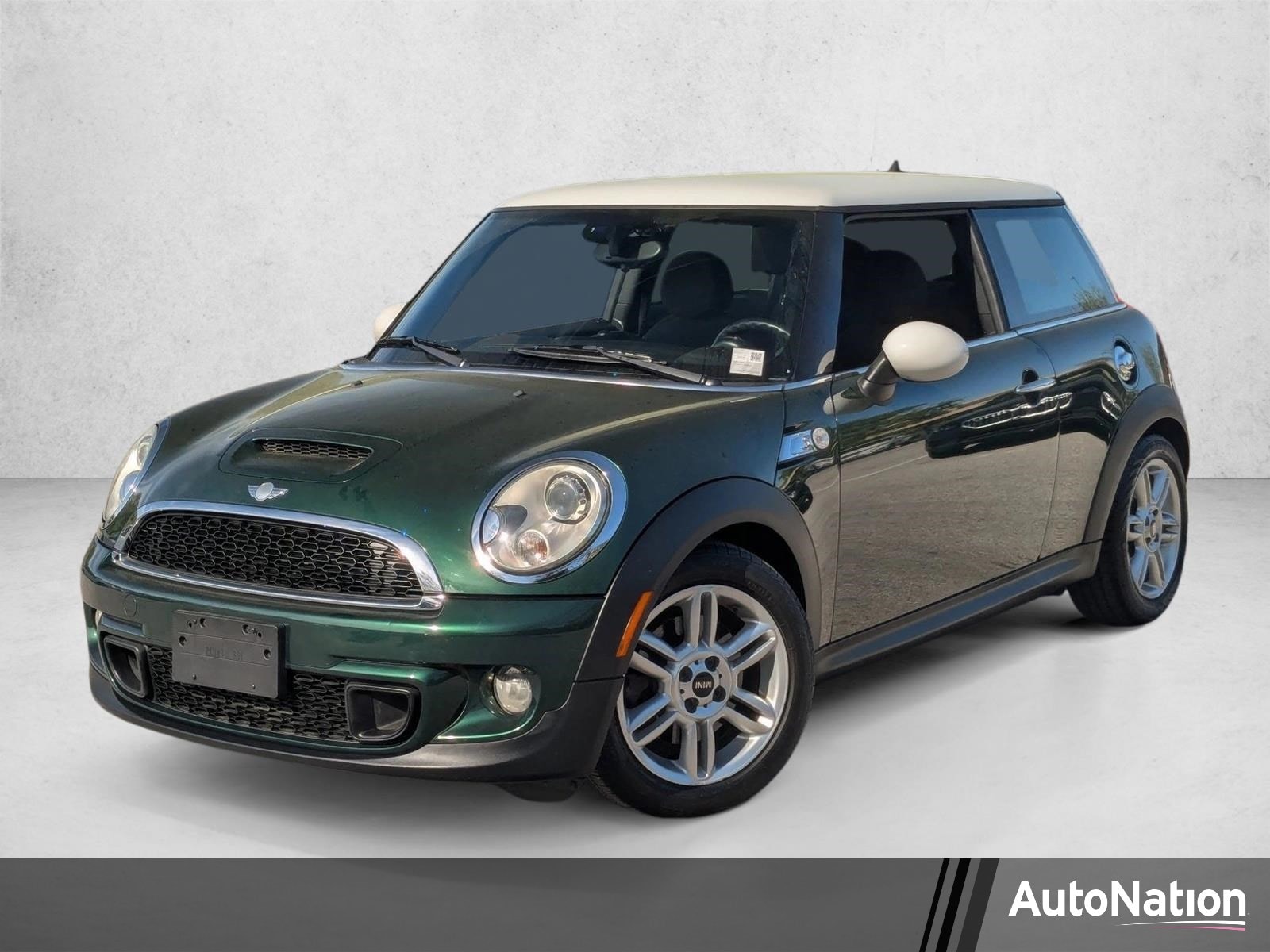 2011 MINI Cooper S's photo