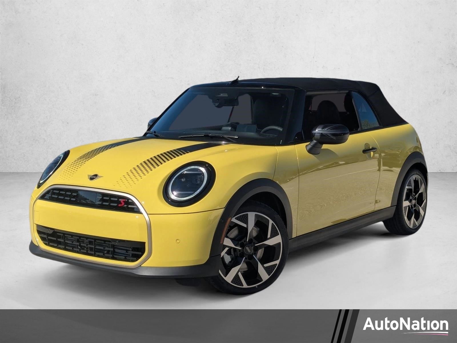 2026 MINI Convertible Cooper S Signature's photo