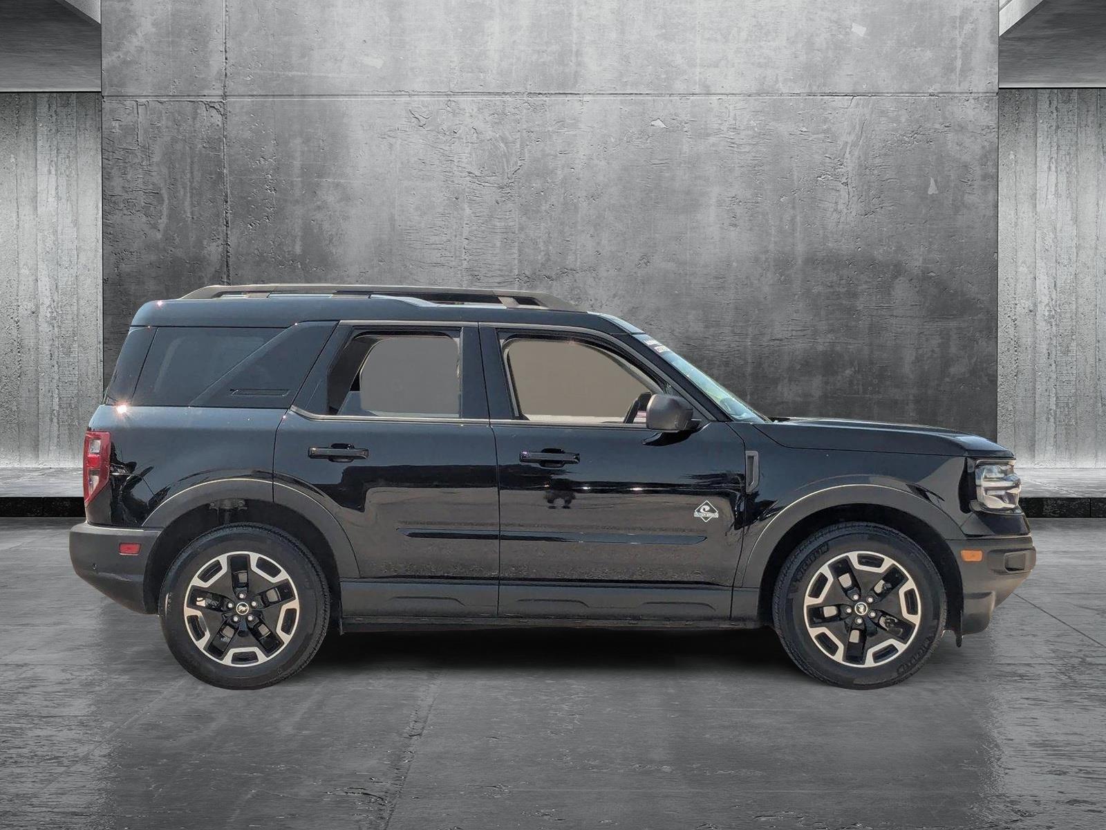 2022 Ford Bronco Sport Outer Banks photo 4