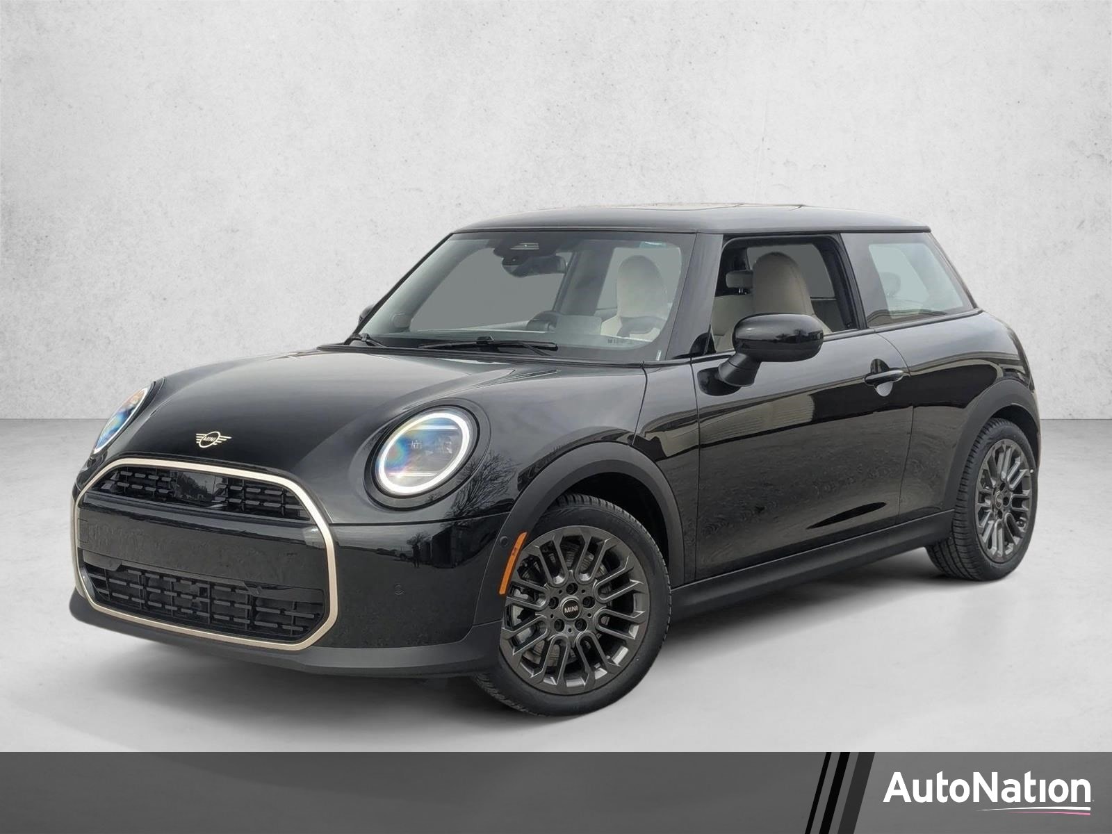 2026 MINI Hardtop's photo