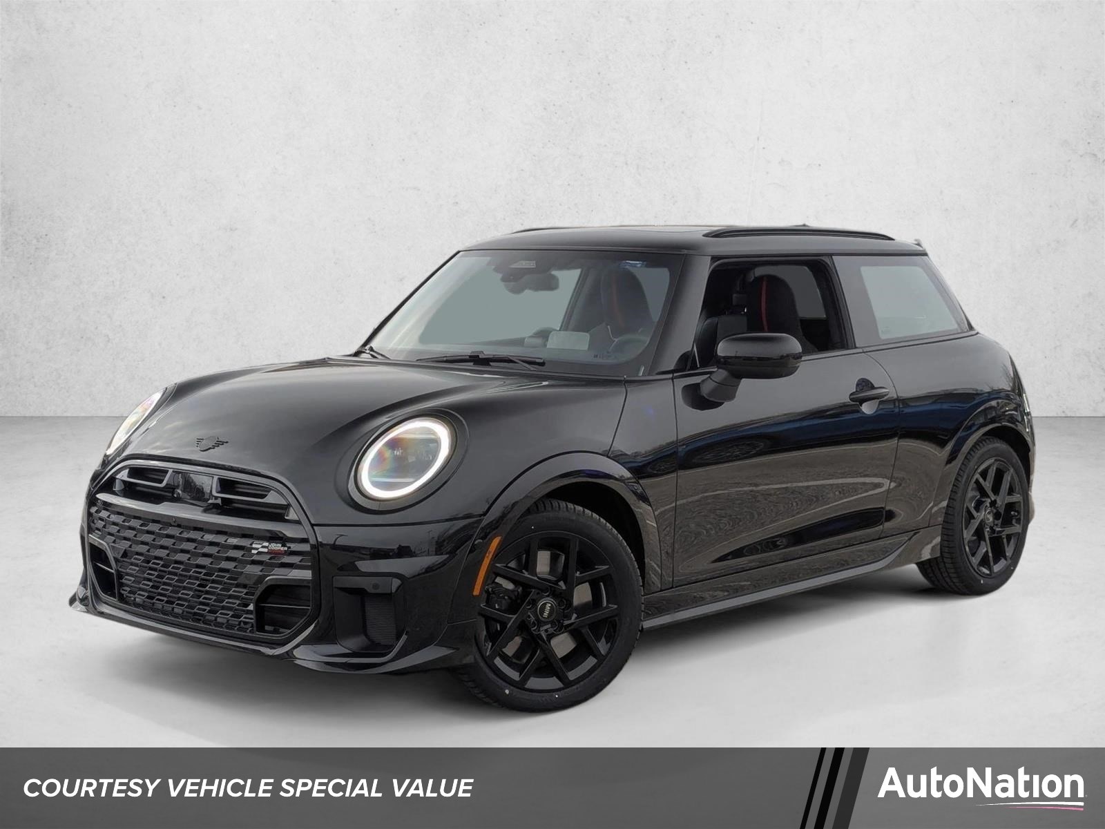 2026 MINI Hardtop Cooper S's photo