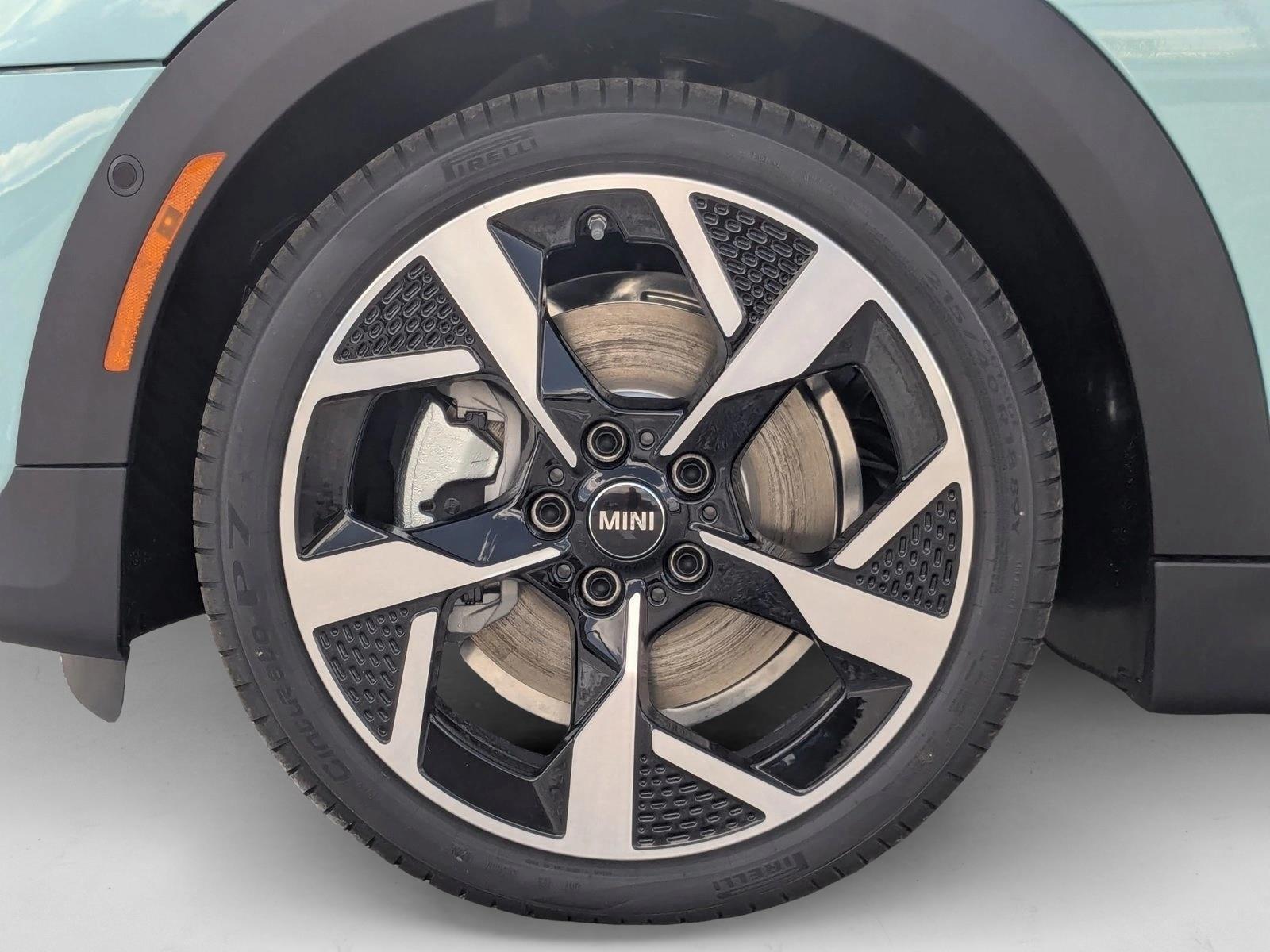 2025 MINI Convertible S - Photo 10