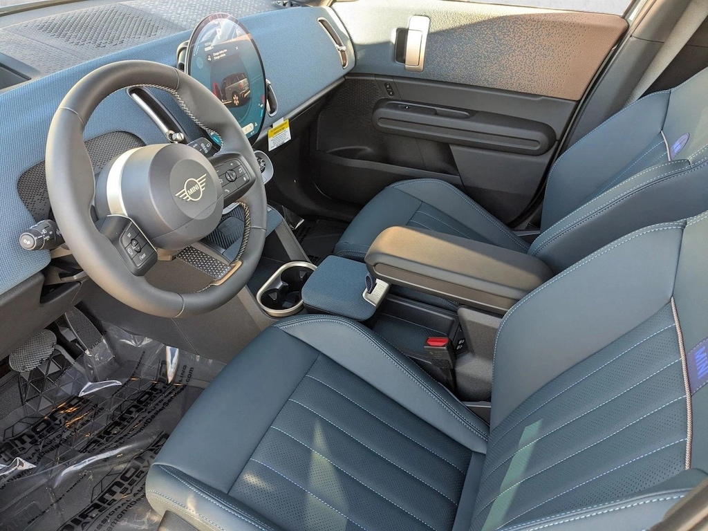 New 2025 MINI Countryman SE SUV