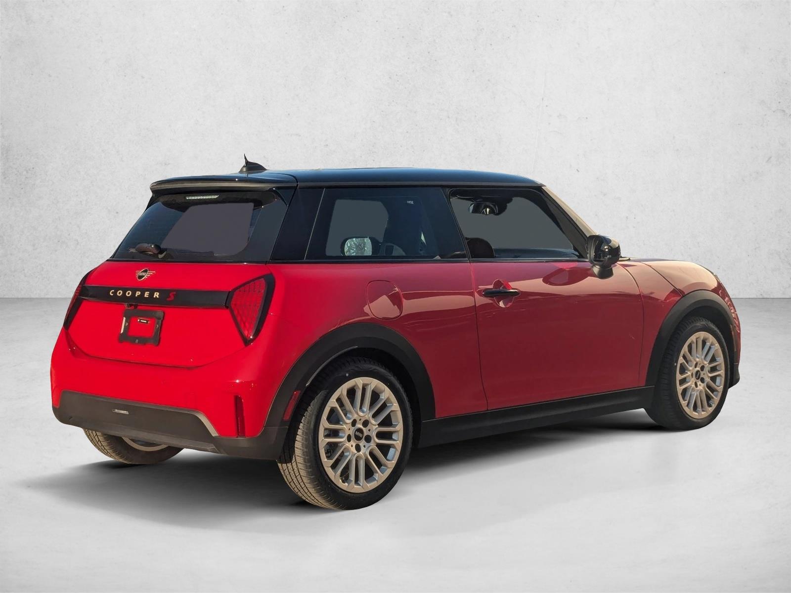 2025 Mini Cooper 2 Door Hardtop S photo 2