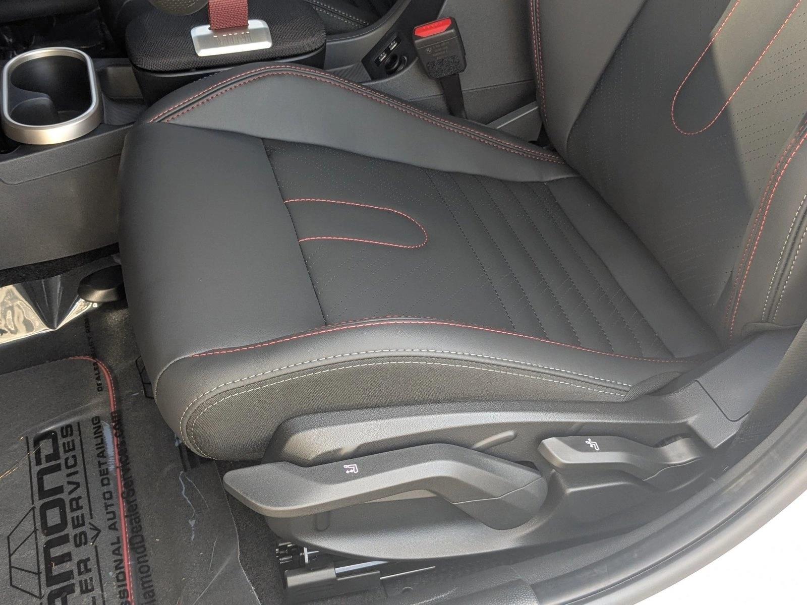 2026 Mini Cooper 4 Door Hardtop S Iconic photo 4