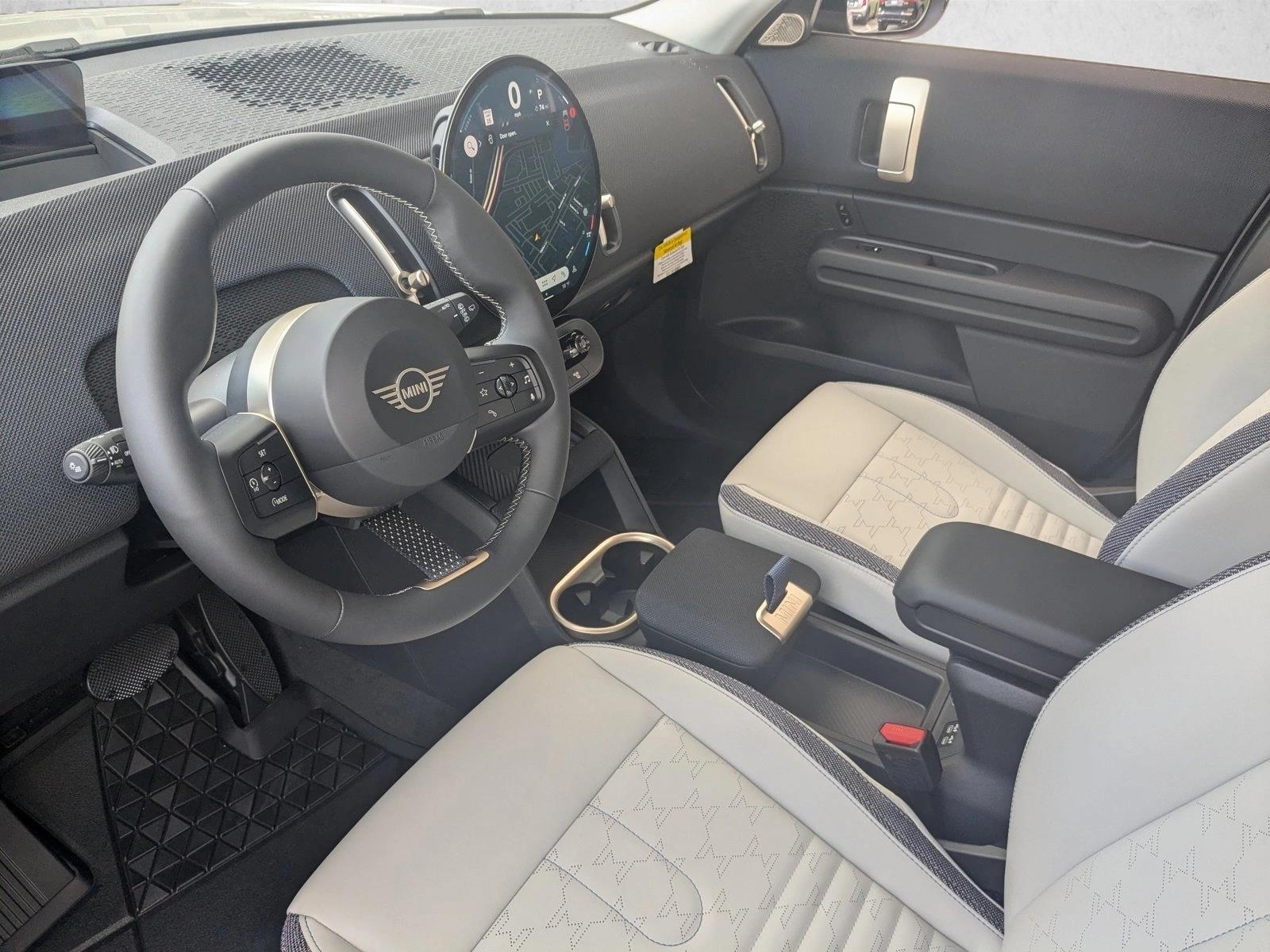 2025 Mini Countryman ALL4 S photo 2