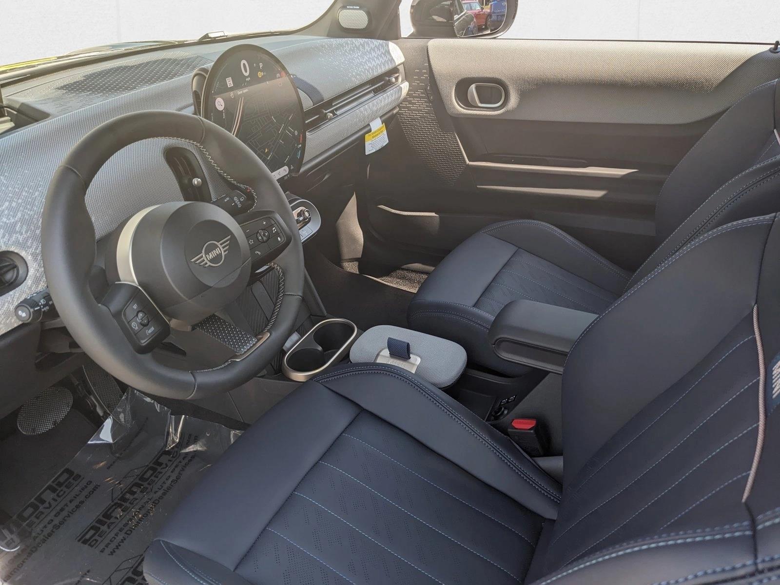 2025 Mini Cooper 2 Door Hardtop S photo 3