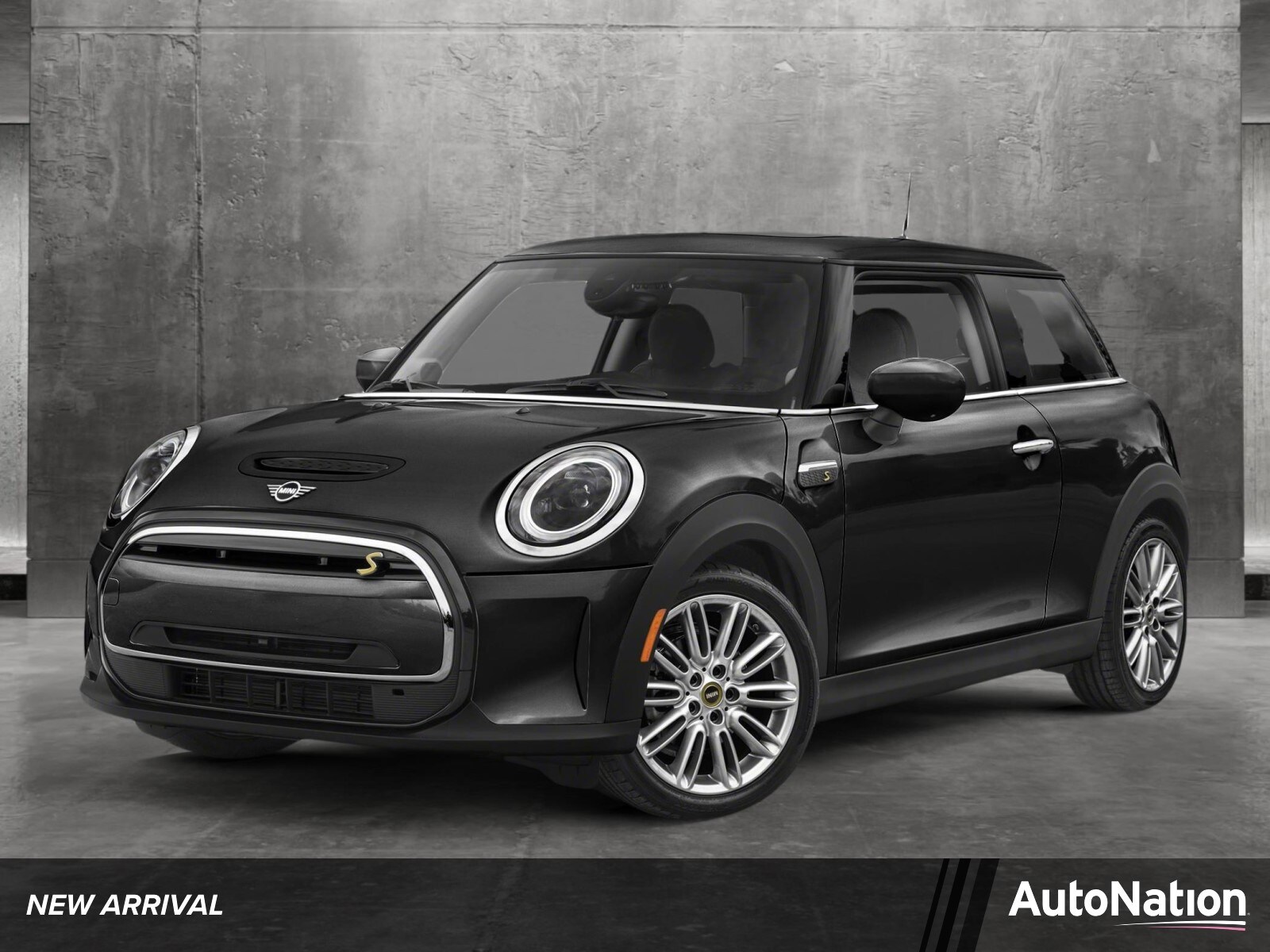 2024 MINI Hardtop 2 Door SE's photo