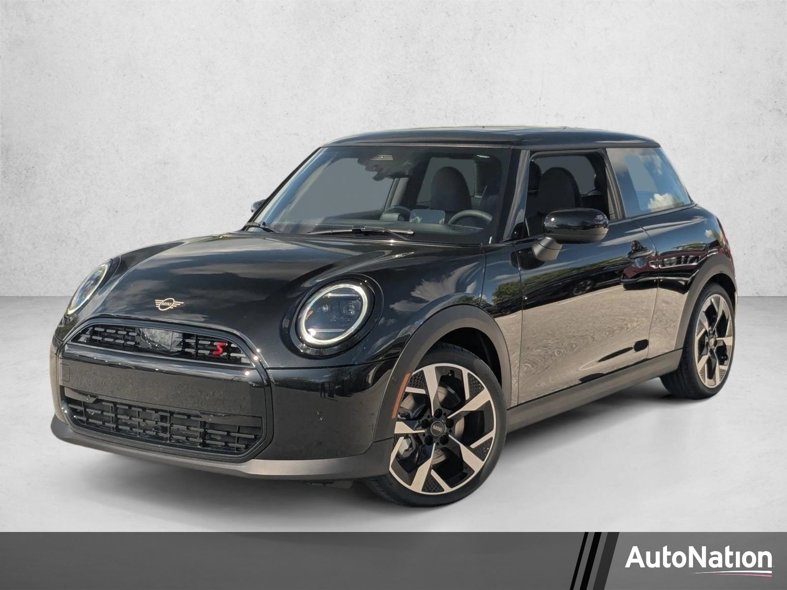 2026 MINI Hardtop Cooper S Signature's photo