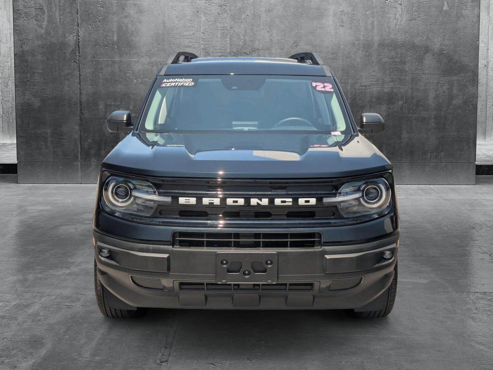 2022 Ford Bronco Sport Outer Banks photo 2