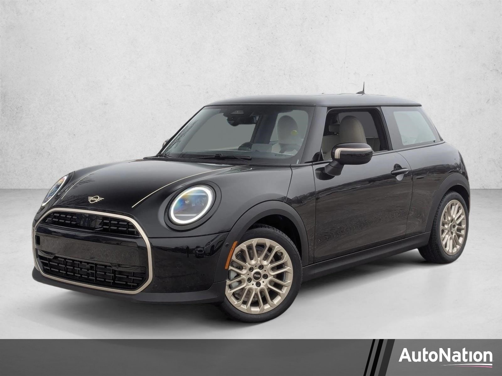 2026 MINI Hardtop's photo