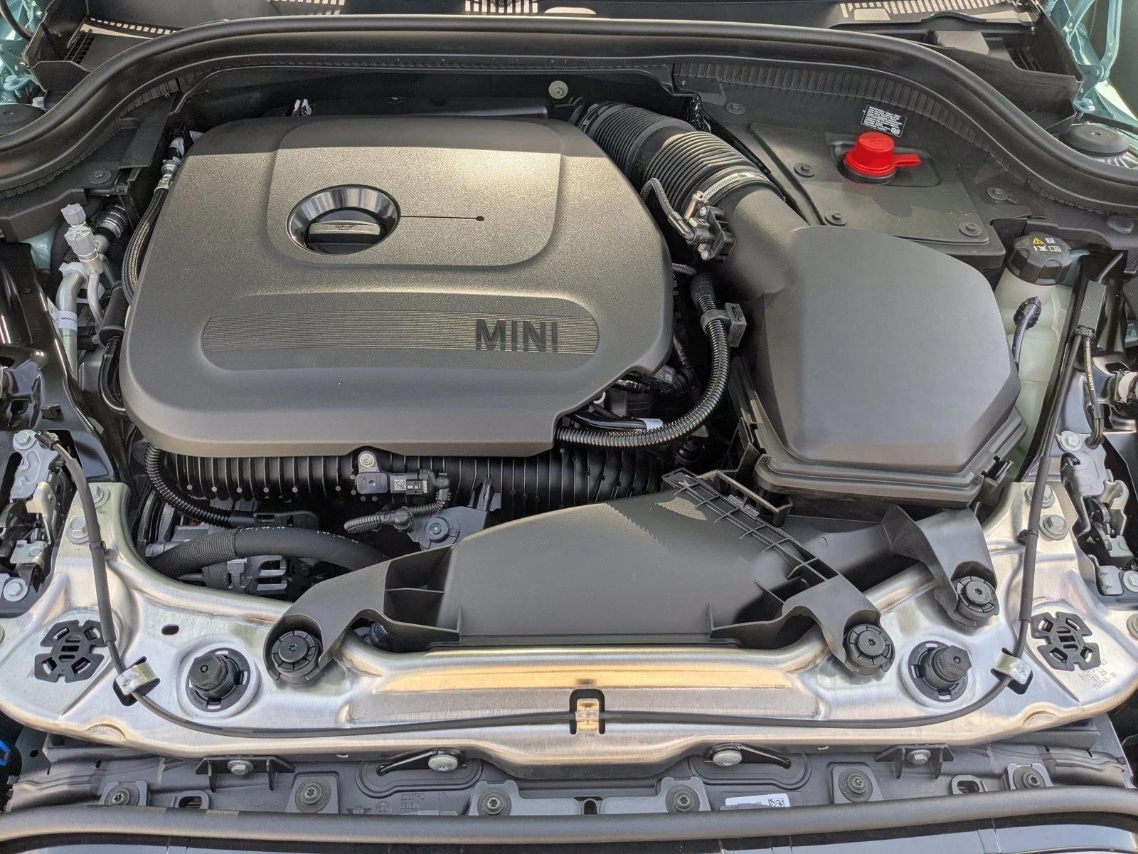 2025 MINI Convertible S - Photo 18