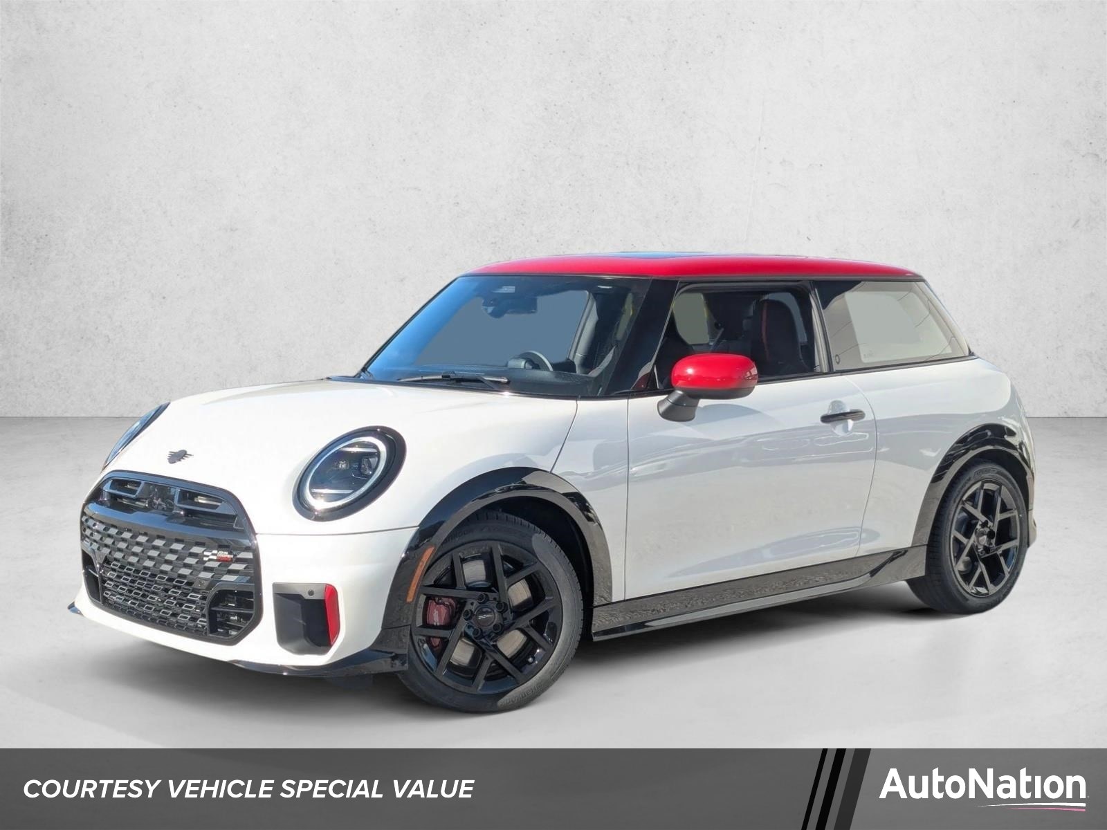 2026 MINI Hardtop John Cooper Works Signature's photo