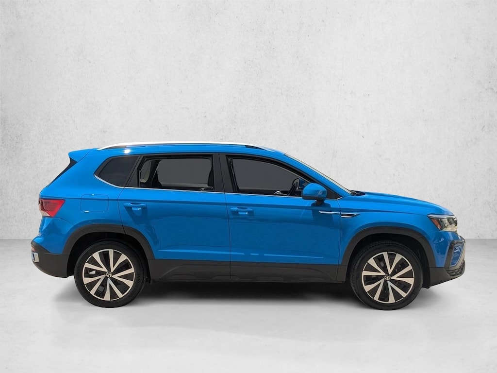 Used 2022 Volkswagen Taos SE SUV