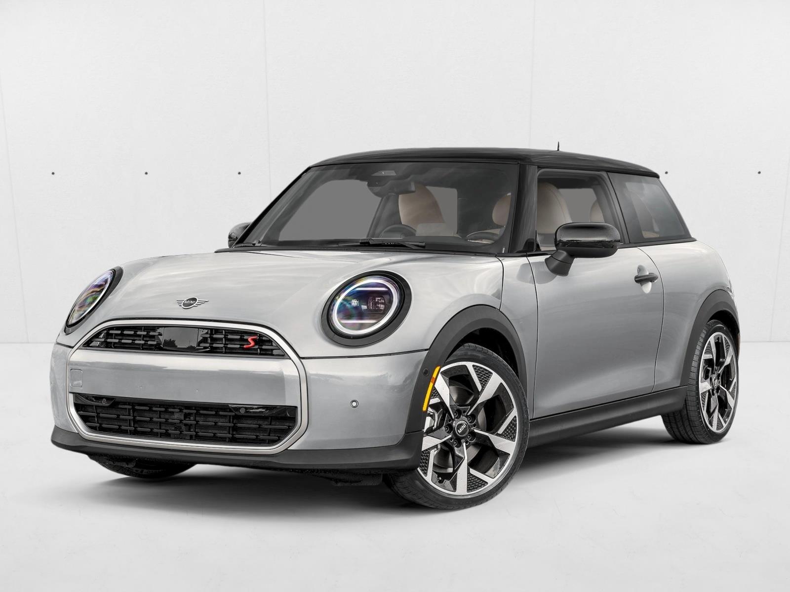 2025 MINI Hardtop 2 Door S's photo