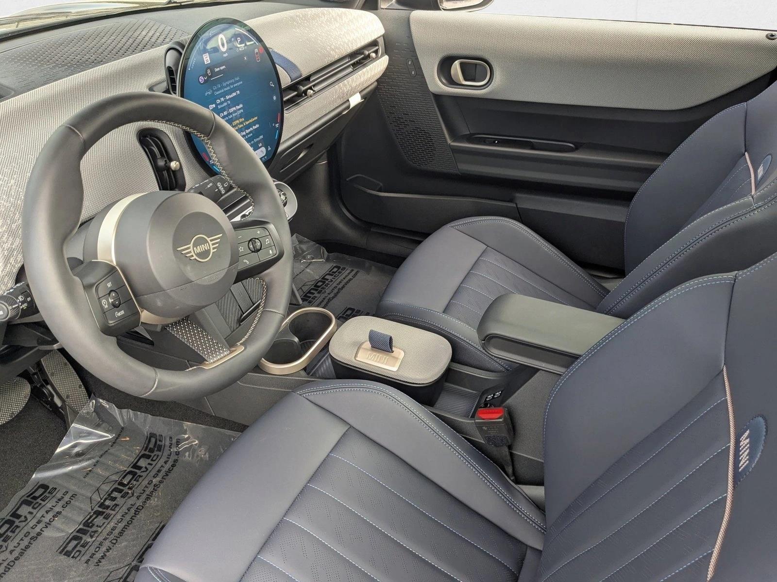 2025 MINI Hardtop 2 Door S - Photo 10